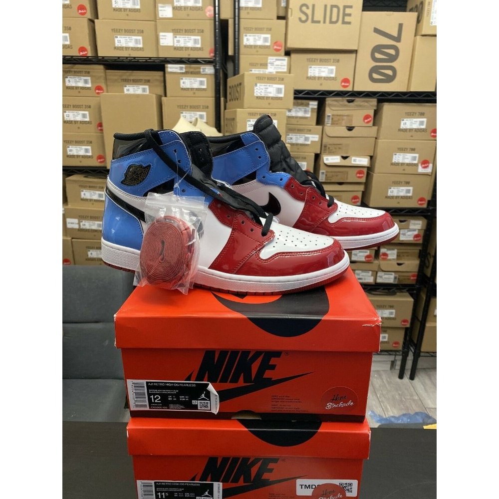 Nike Air Jordan 1 Retro High Fearless UNC Chicago CK5666-100 Men's Sizes